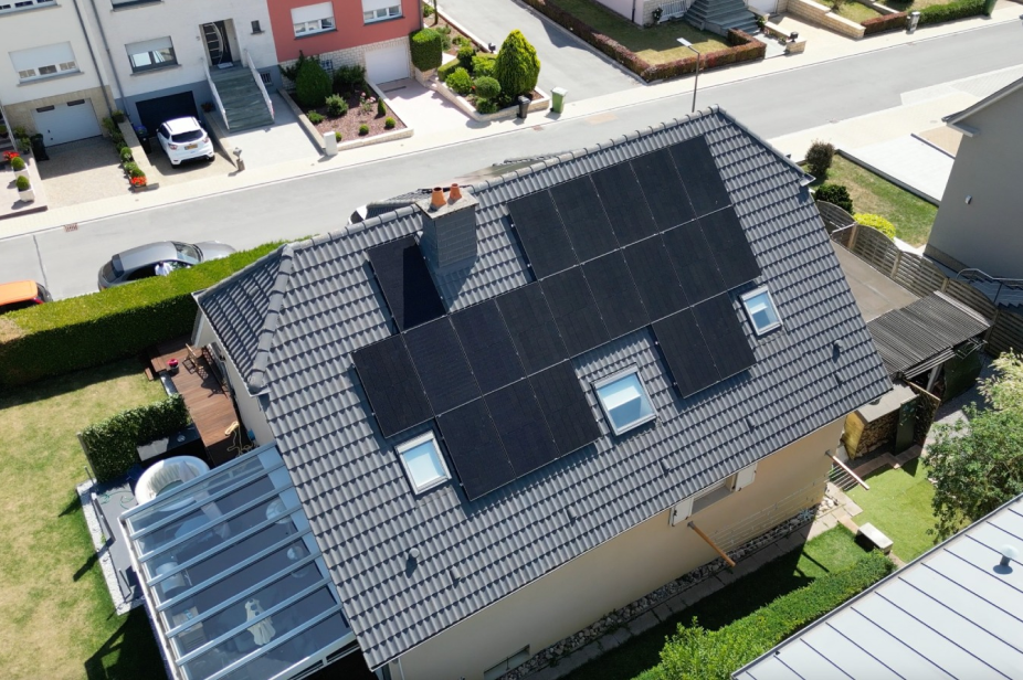Installation solaire sur une maison au Luxembourg