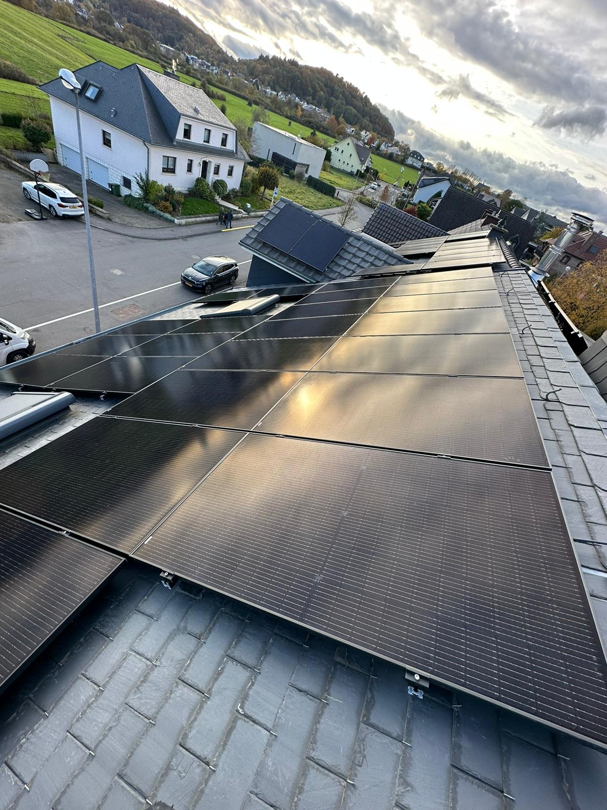 Dudelange Photovoltaique par l'équipe de Bauer Energie